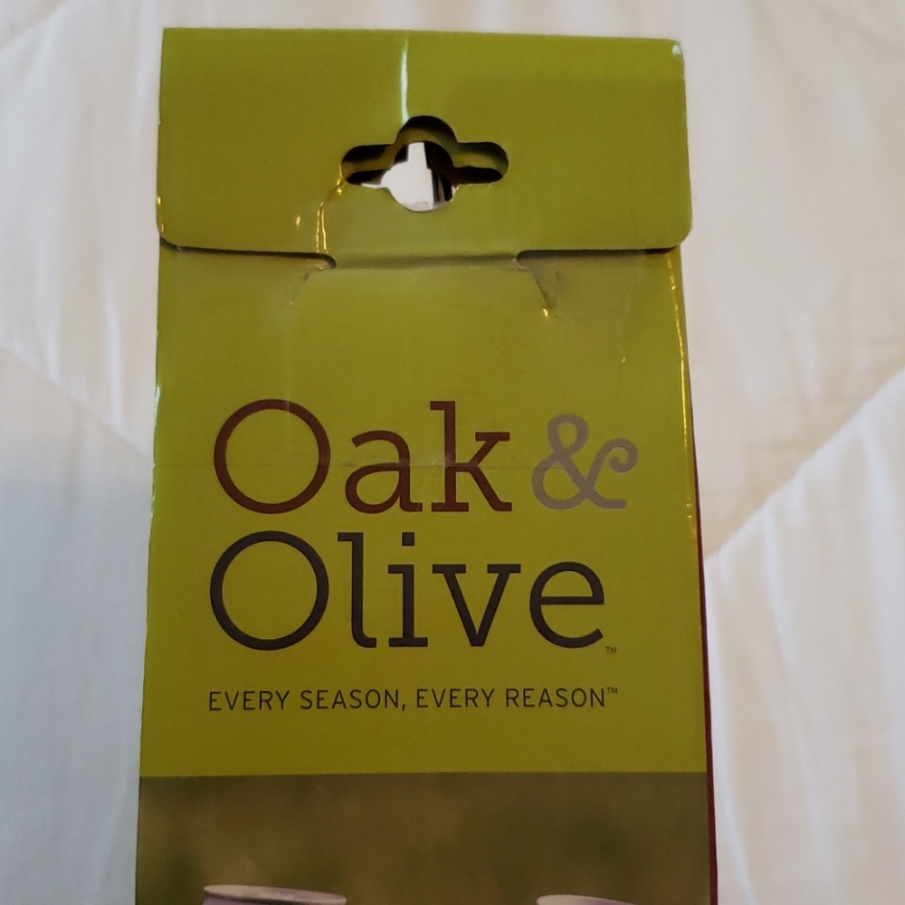 Oak & Olive Beverage Stakes - Picture 3 of 6